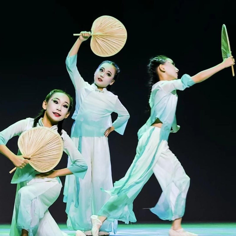 碇步桥舞蹈服茶飘香童年的夏夜群舞演出服外婆桥摇篮谣儿童古典舞