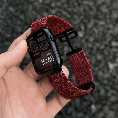适用AppleWatch手表编织磁吸表带