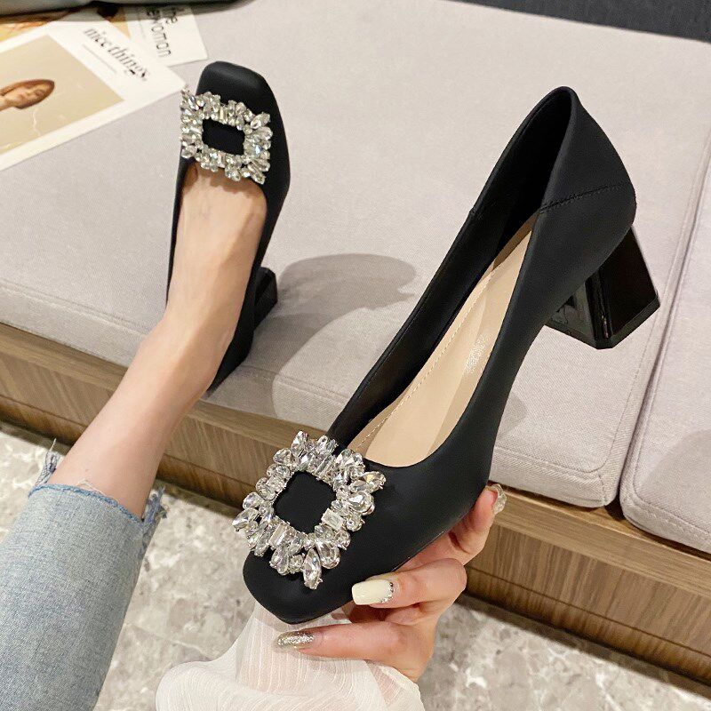 不累脚黑色职业高跟鞋女粗跟2024年秋冬新款法式方头水钻低跟单鞋