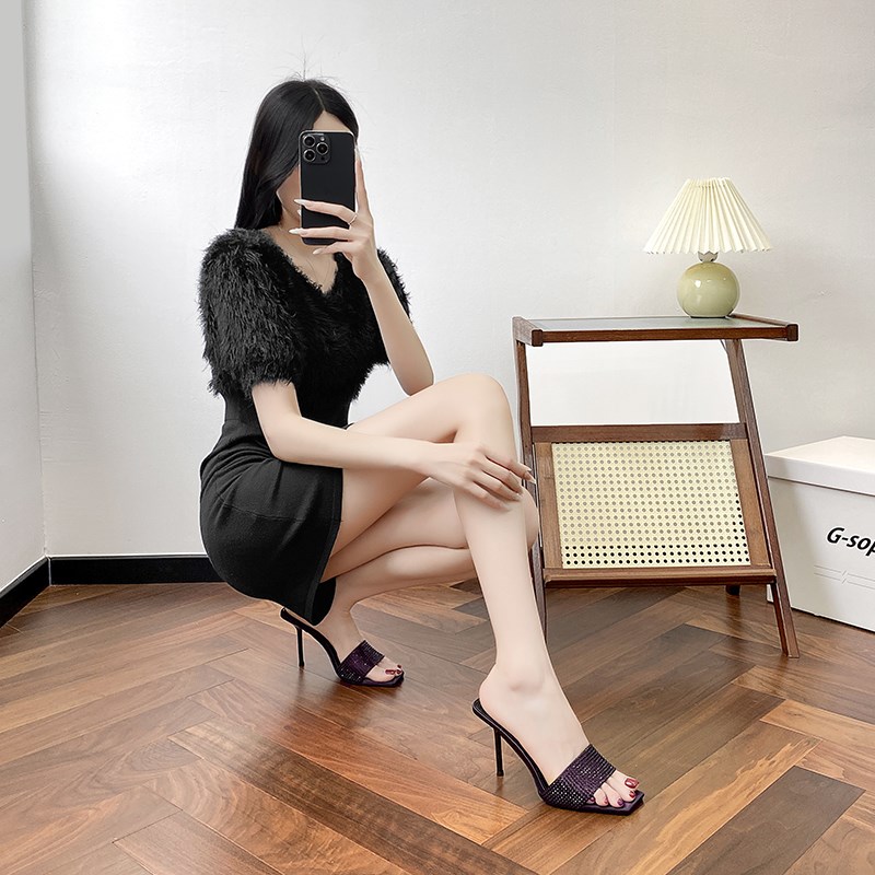 紫色水钻一字凉拖鞋女2025夏季新方头细跟高跟外穿满钻半拖鞋百搭