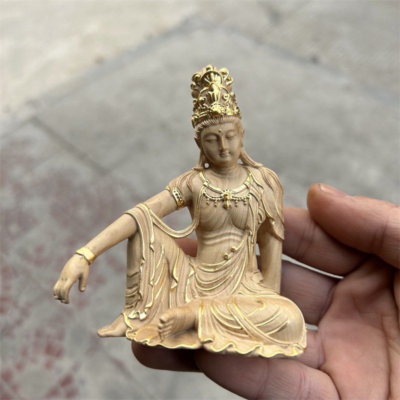 小叶黄杨木雕刻水月自在观音菩萨佛像摆件中式禅意工艺品客厅供奉