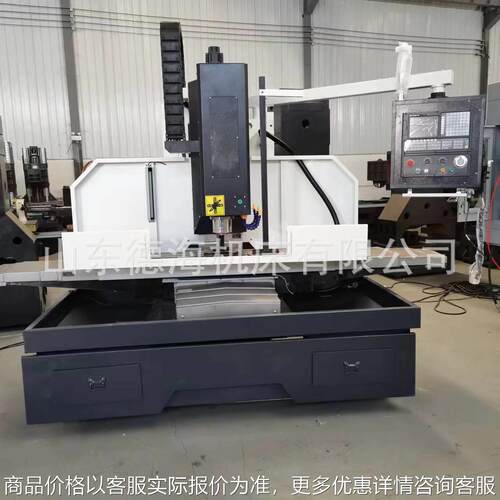 半防护经济型数控铣床XK7136 可选配四轴 小型精密数控铣床