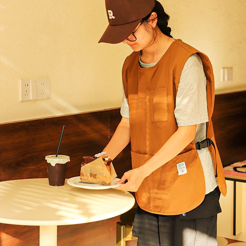 新款咖啡师马甲式围裙女防水防油厨房餐饮专用男理发师工作服定制