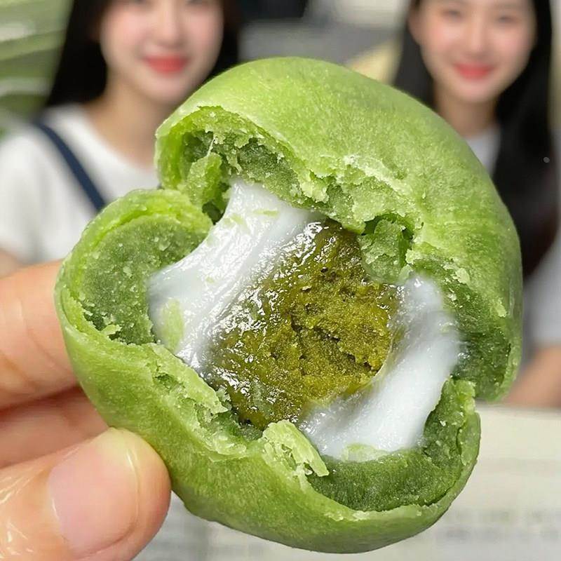 巨好吃~龙井酥白桃乌龙生椰拿铁牛油果麻薯杭州特产小吃健康零食