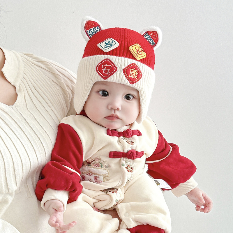 兔七宝婴儿帽子秋冬季红色护耳帽