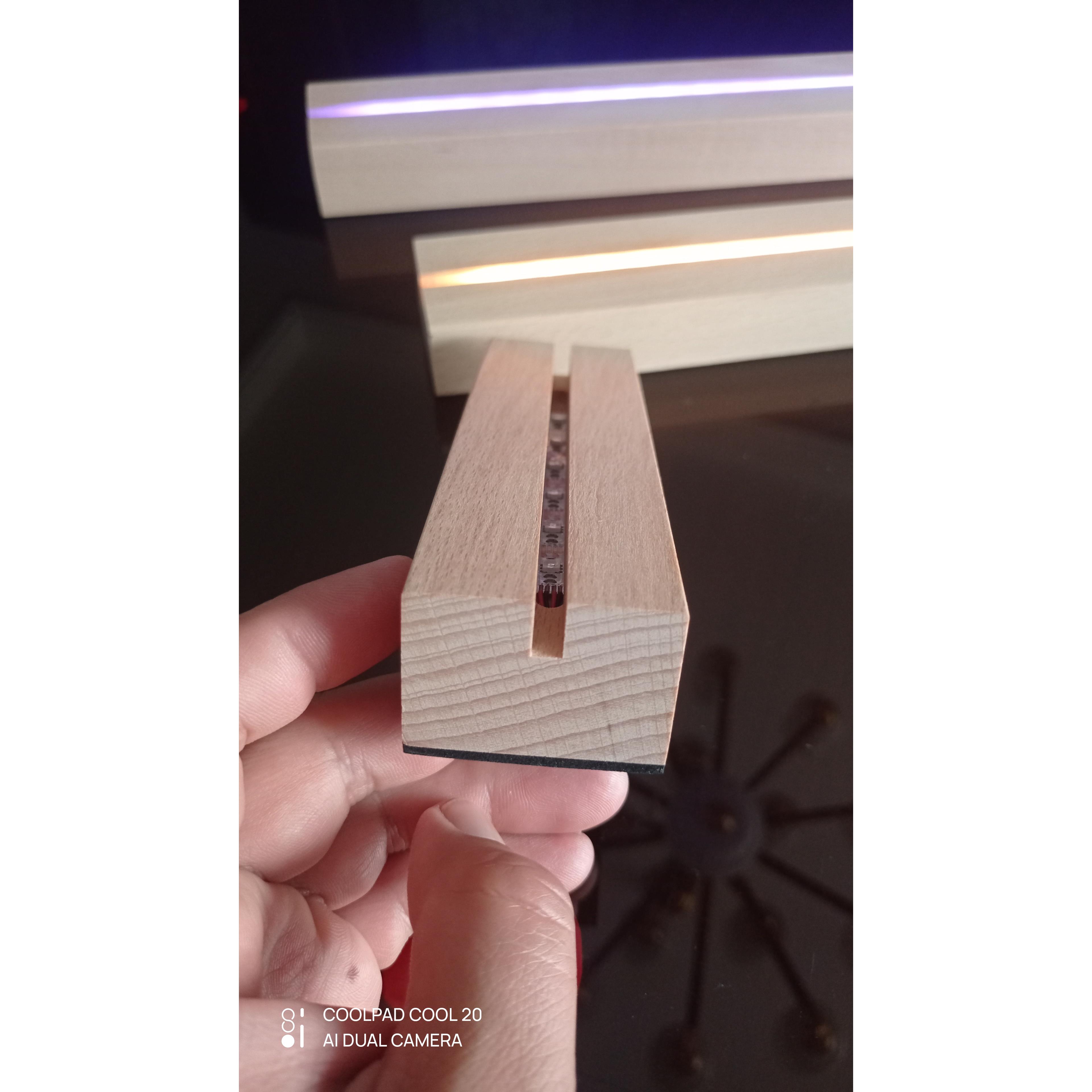 七彩灯光底座锤子画定制网红玻璃画片实木底座发光桌面装饰摆件