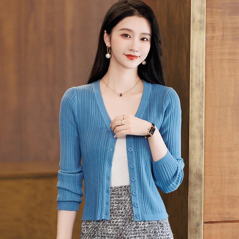 v领短款针织衫女2025春季新款女装 薄款外搭长袖修身毛衣开衫外套