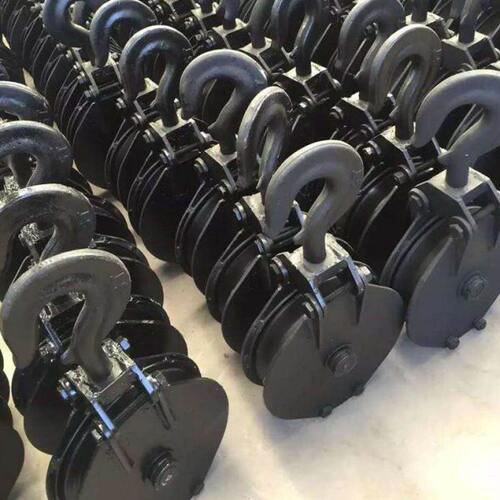 矿用滑轮多型号铸钢材质 钢丝绳磨损用地滚轮不带钩子导向轮新品