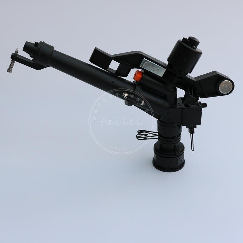 1.5寸 PY30内牙塑料摇臂喷头360度旋转喷枪 喷头 DN40 远程喷枪