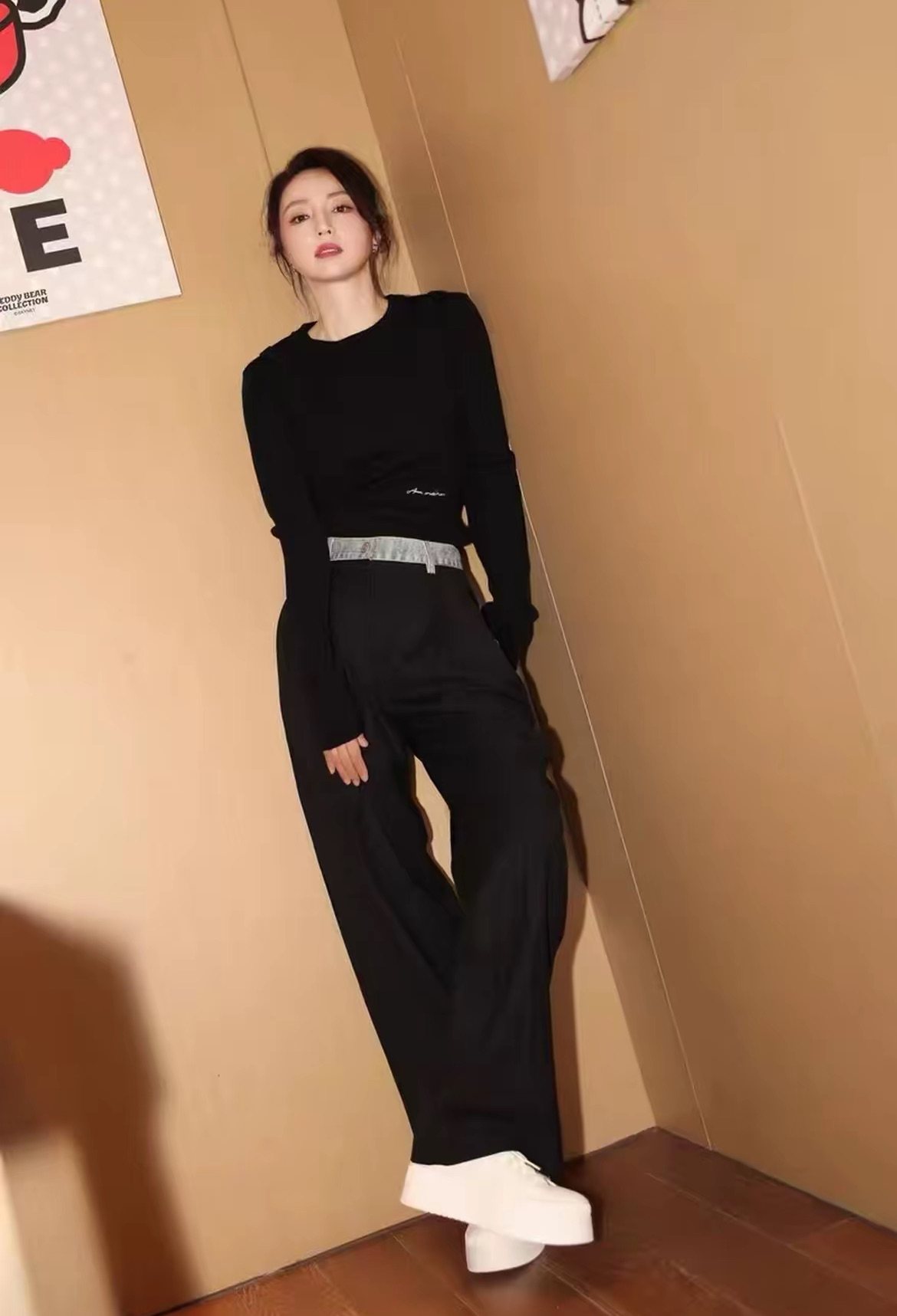 明星同款阔腿裤直筒裤修饰腿型拼接牛仔腰纯棉裤子,女装/女士精品,时尚套装,淘宝优惠券,粉丝福利购,淘宝优惠卷