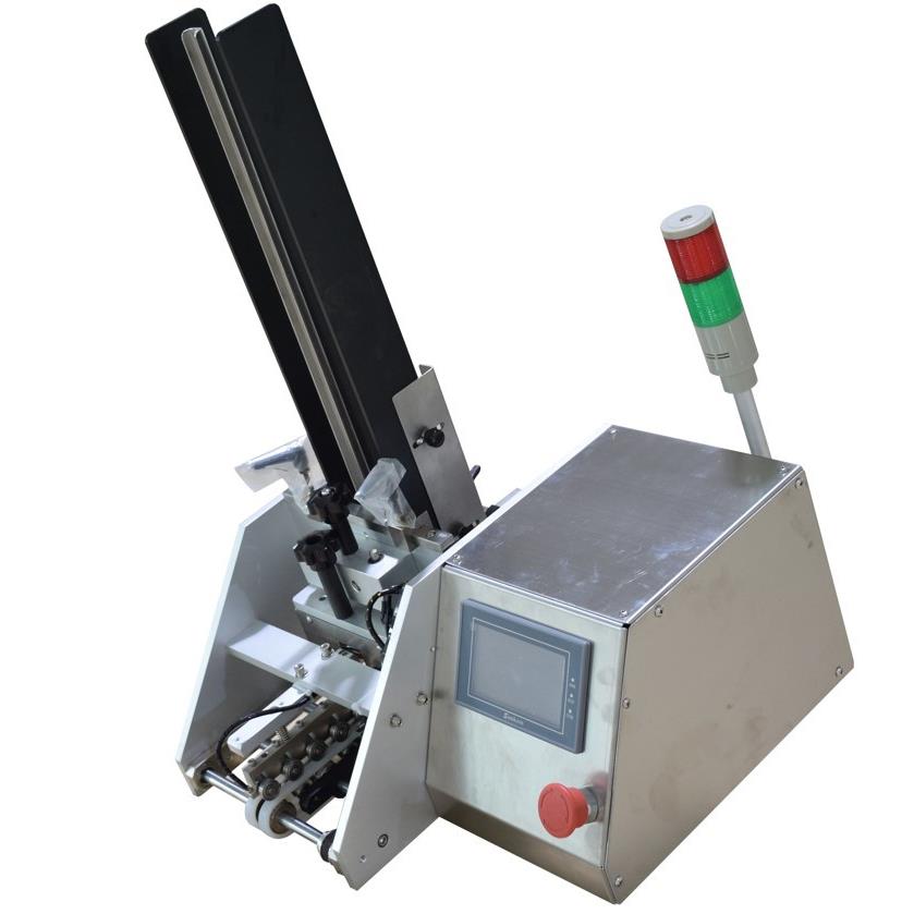 可兼容各种片状产品的点数发卡机如：卡片，密码红包退热贴眼