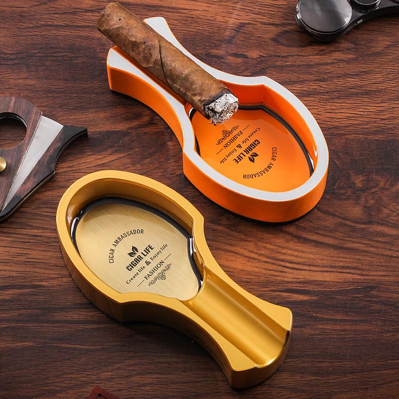 新品高档雪茄烟灰缸金属便携式创意个性烟缸家用雪茄专用配件
