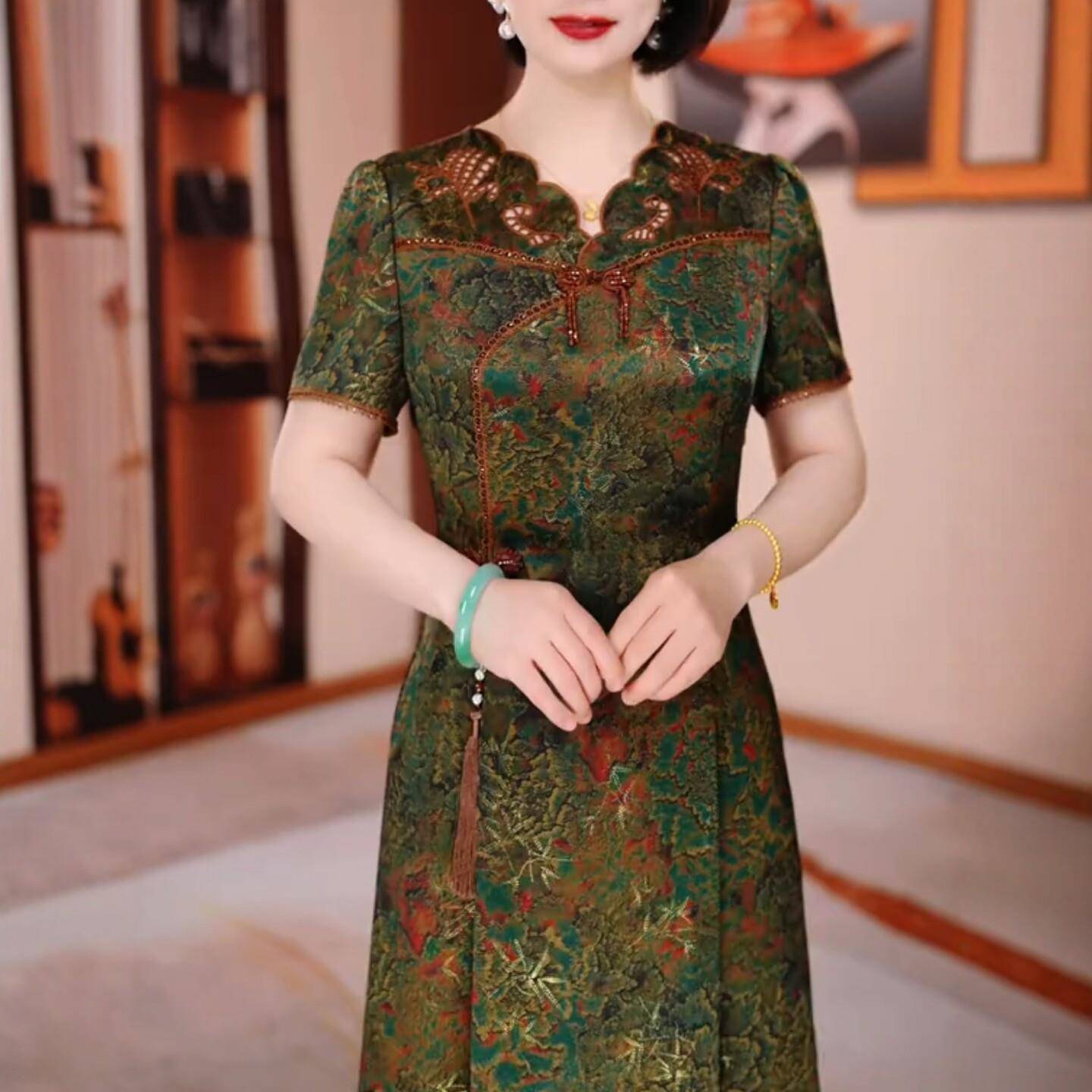 极速显瘦遮肉旗袍裙气质妈妈装修身百搭Q2026年新款麦穗花连衣裙