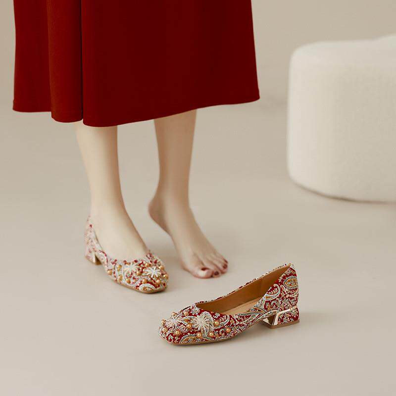 推荐新中式婚鞋女秀禾服龙