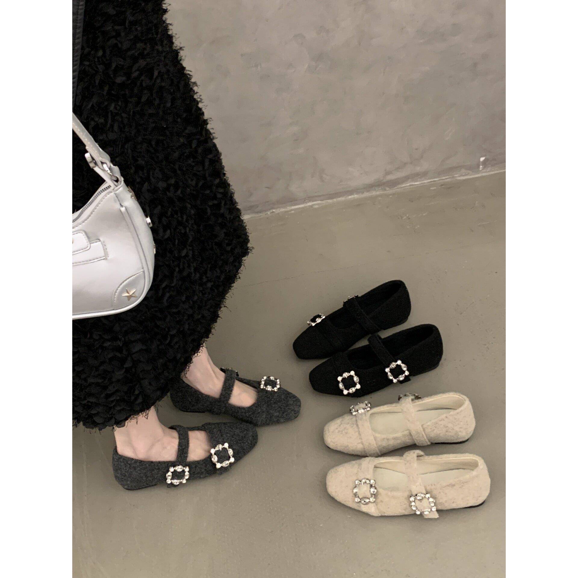 极速酒红色婚鞋秋冬新款女秀禾新娘鞋孕妇可穿平底订婚结婚单鞋不