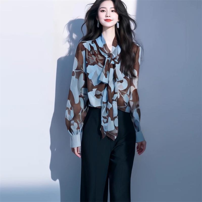 极速洋气复古印花蓝色雪纺衬衫女春季新款高级感气质长袖防晒衬衣