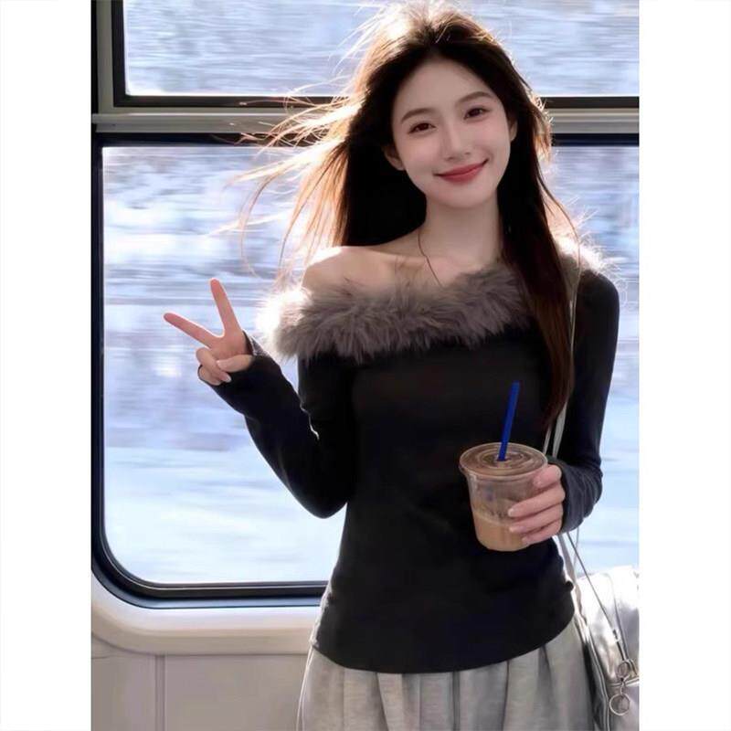 极速韩系氛围感毛领一字肩长袖T恤女秋冬设计感独特别致斜肩修身