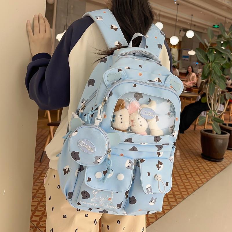 推荐卡通可爱书包女小学生