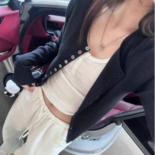 新品奶fufu黄色软糯针织开衫女早秋单排扣设计感修身毛衣外套绝美