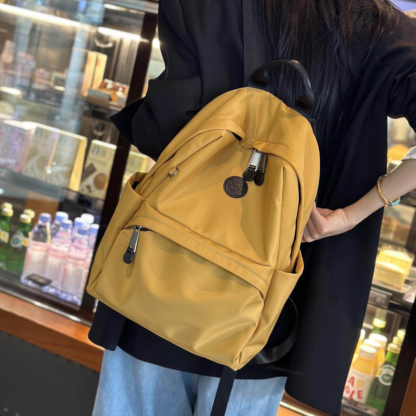 推荐双肩包女2025新款时尚轻便大容量书包牛津布尼龙旅行背包通勤