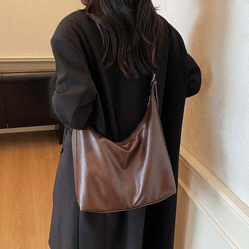 极速大容量包包女洋气百搭2026新款复古单肩斜挎包简约上课通勤托
