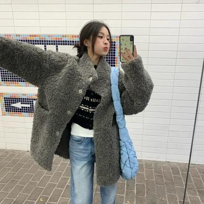推荐2025冬新款羊羔毛外套