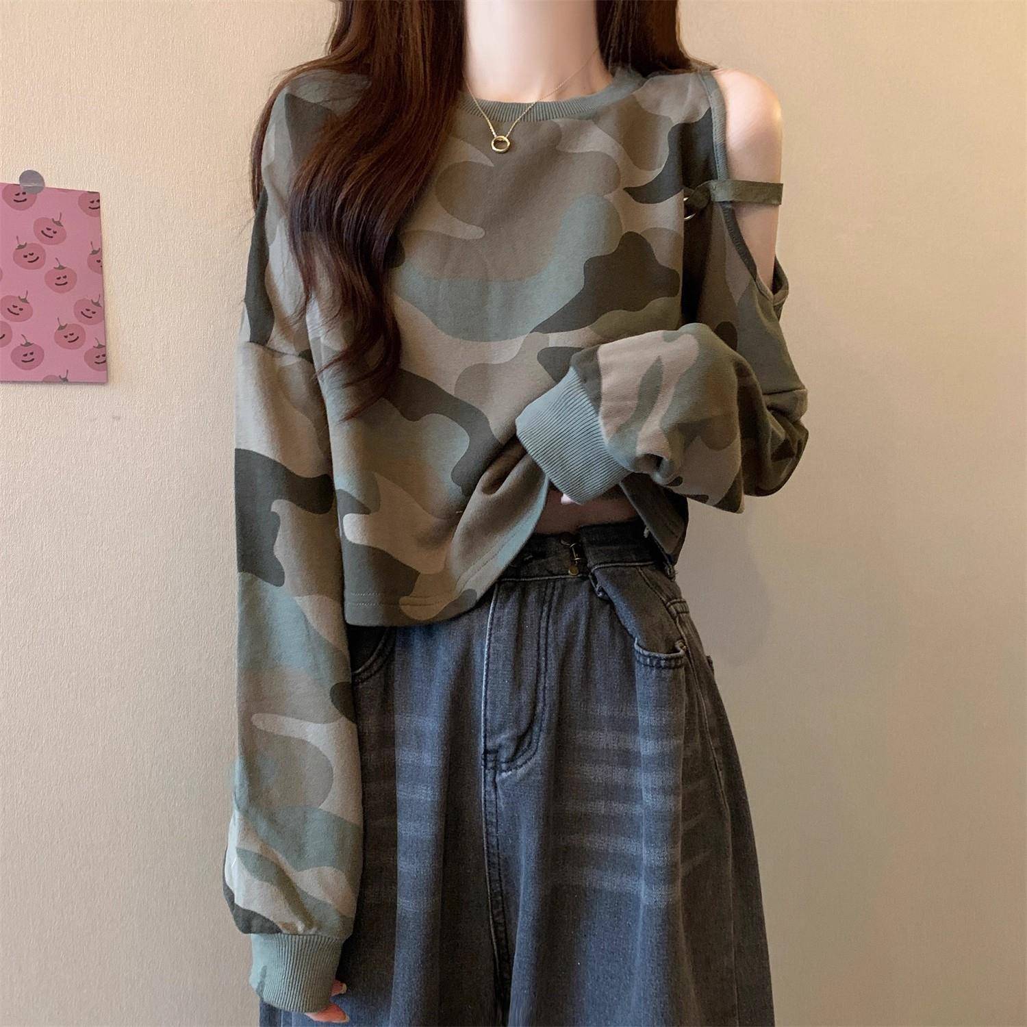 极速酷飒风露肩迷彩卫衣女春秋2026欧货大码胖mm显瘦独特漂亮长袖