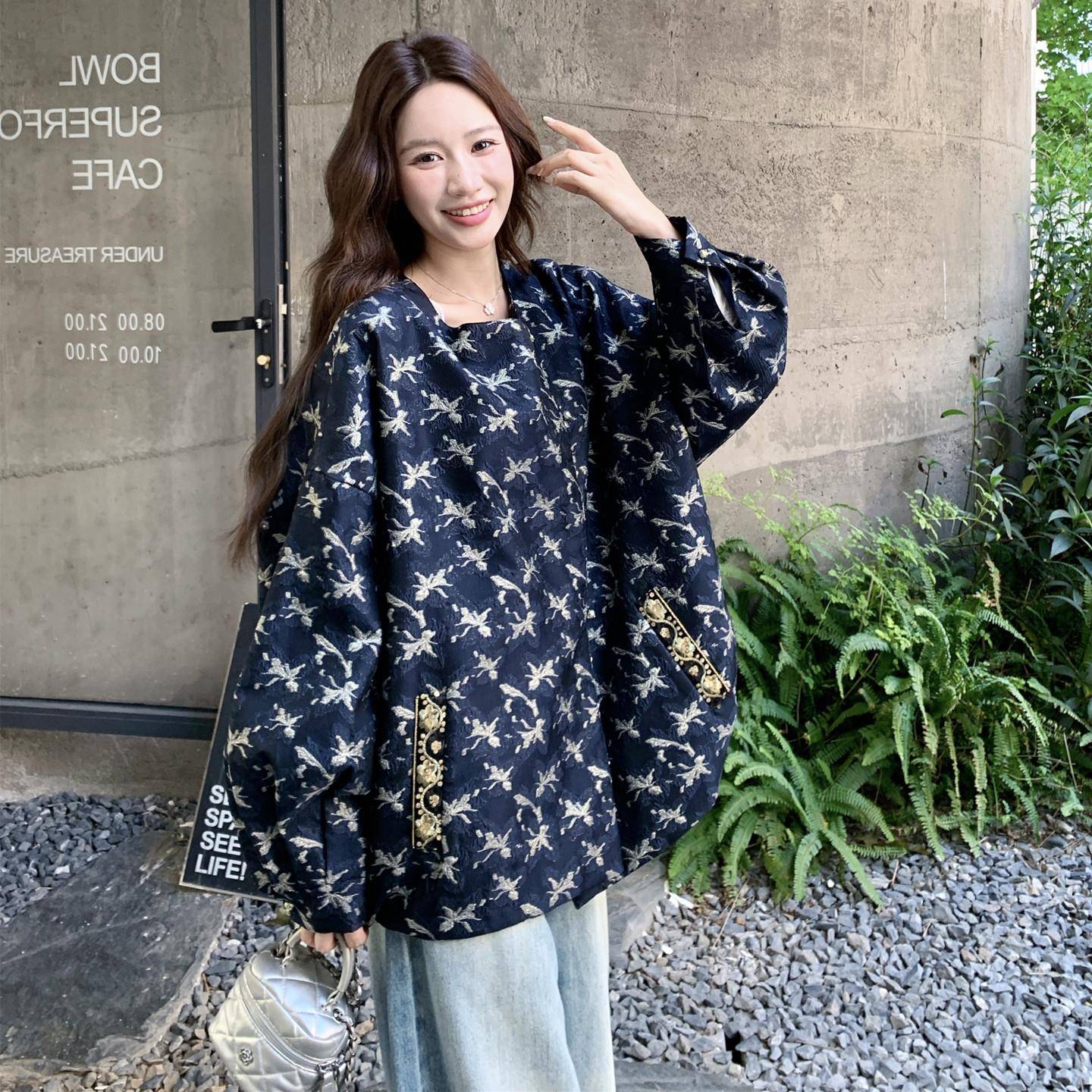极速蓝色重工艺刺绣印花oversize外套女秋季新款小个子设计感宽松