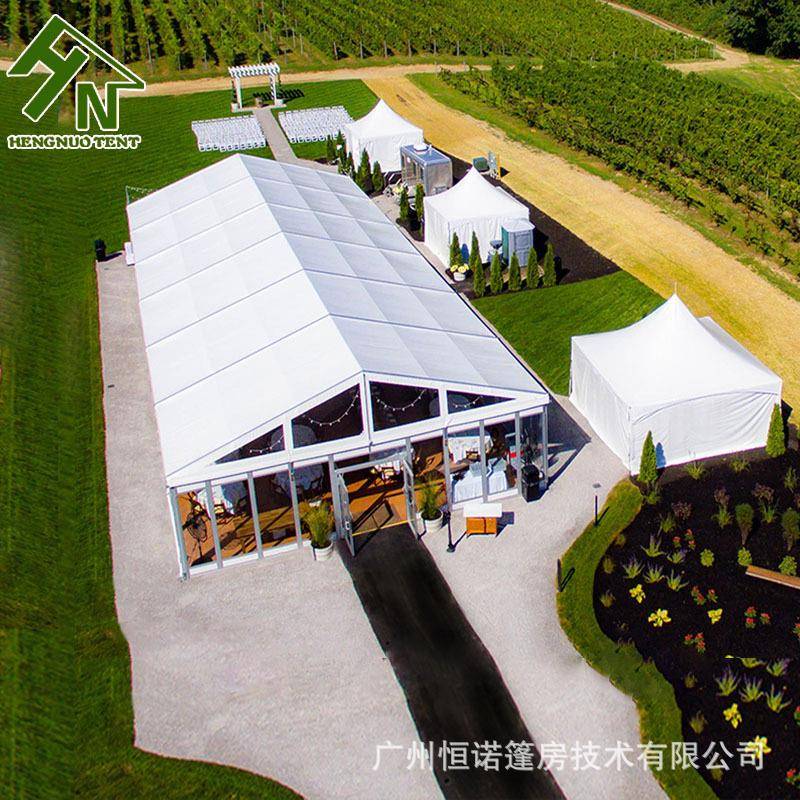 大型白色婚礼帐篷容纳500人户外宴会餐厅篷房抗风遮阳铝合金篷房