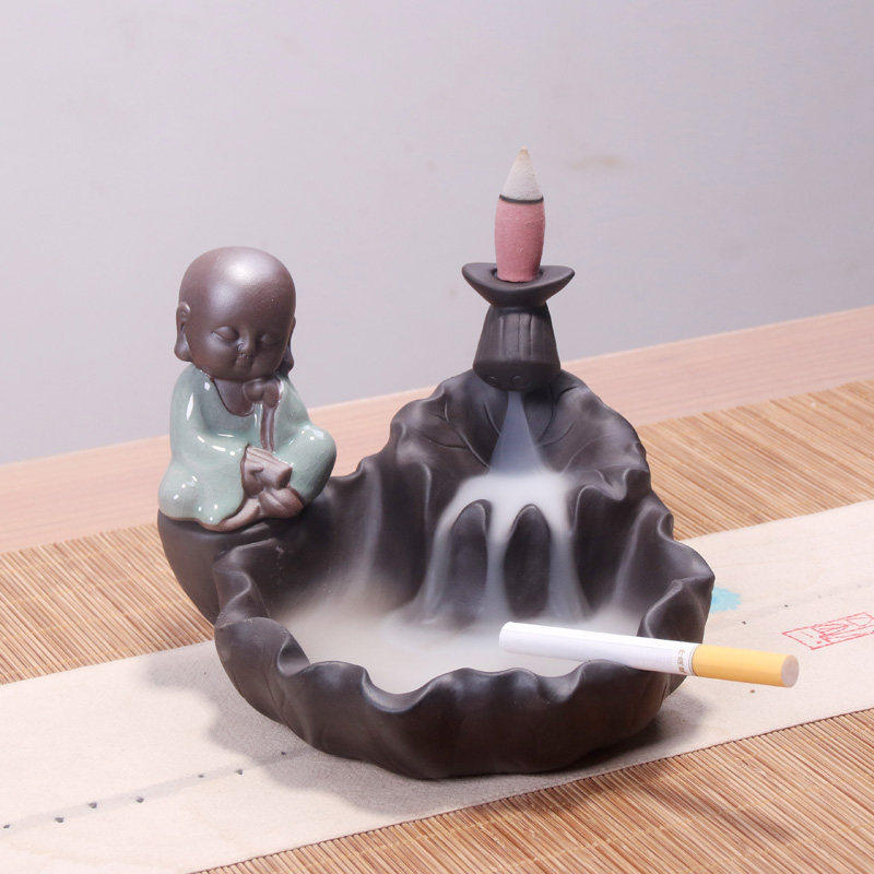 禅意莲花烟灰缸家用客厅招财防飞灰烟缸小和尚创意办公室个性摆件