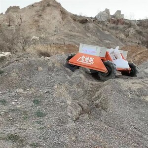 全地形运输车山区j果园农用四驱山地爬坡运输车新型电动遥控搬运