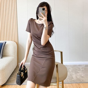 遮肚裙子 设计感修身 高冷御姐风超火棕色包臀短裙连衣裙女夏季 新款