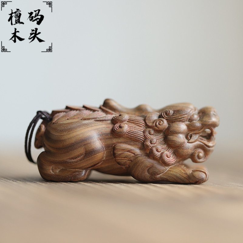 绿檀木貔貅手把件 文玩盘玩把玩物件 男士随身招财手玩.把件把玩