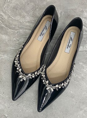 法式绝美不累脚单鞋女p2025超火新款气质尖头平底瓢鞋黑色浅口鞋