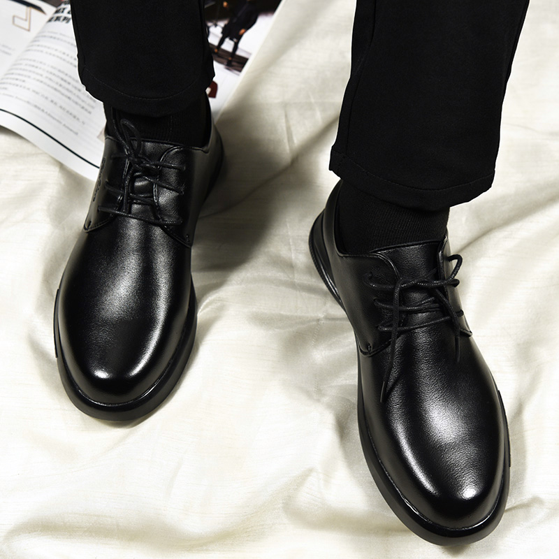 男士英伦风小皮鞋2021新款春秋韩版潮流平底宽脚圆头商务正装男鞋