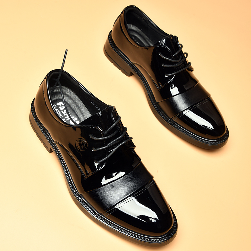 皮鞋男款三接头年轻伴郎亮面休闲商务正装青年工作婚礼结婚新郎鞋