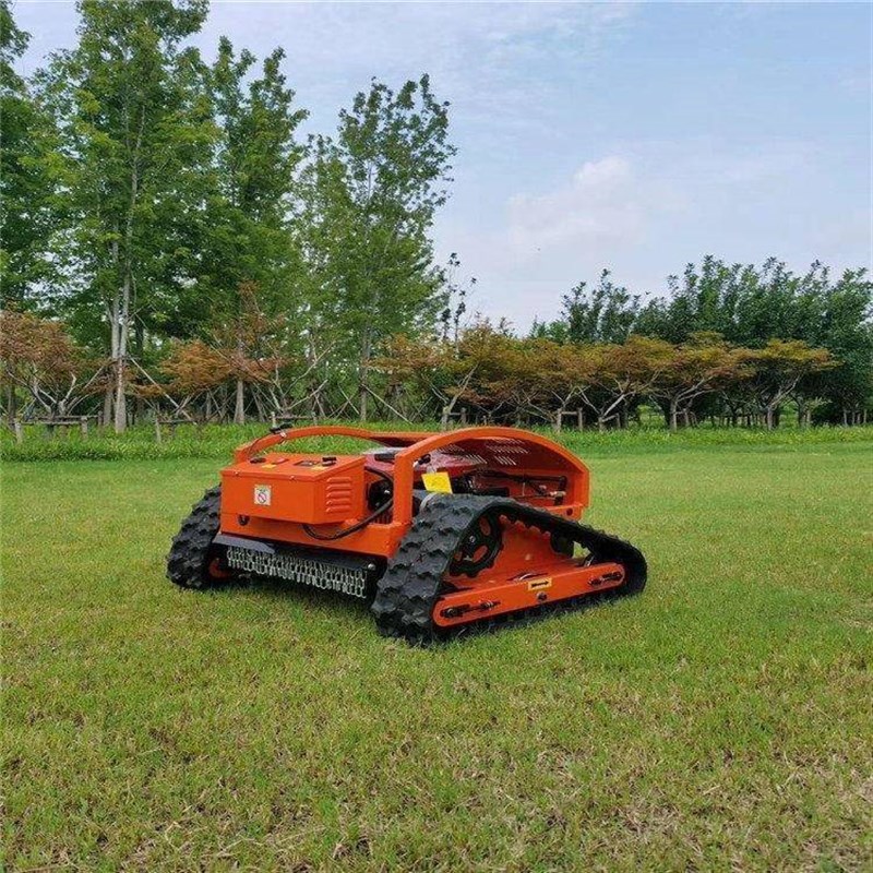 草坪遥控割草机履带式碎草机可升降调节割草高度果园小型除草机