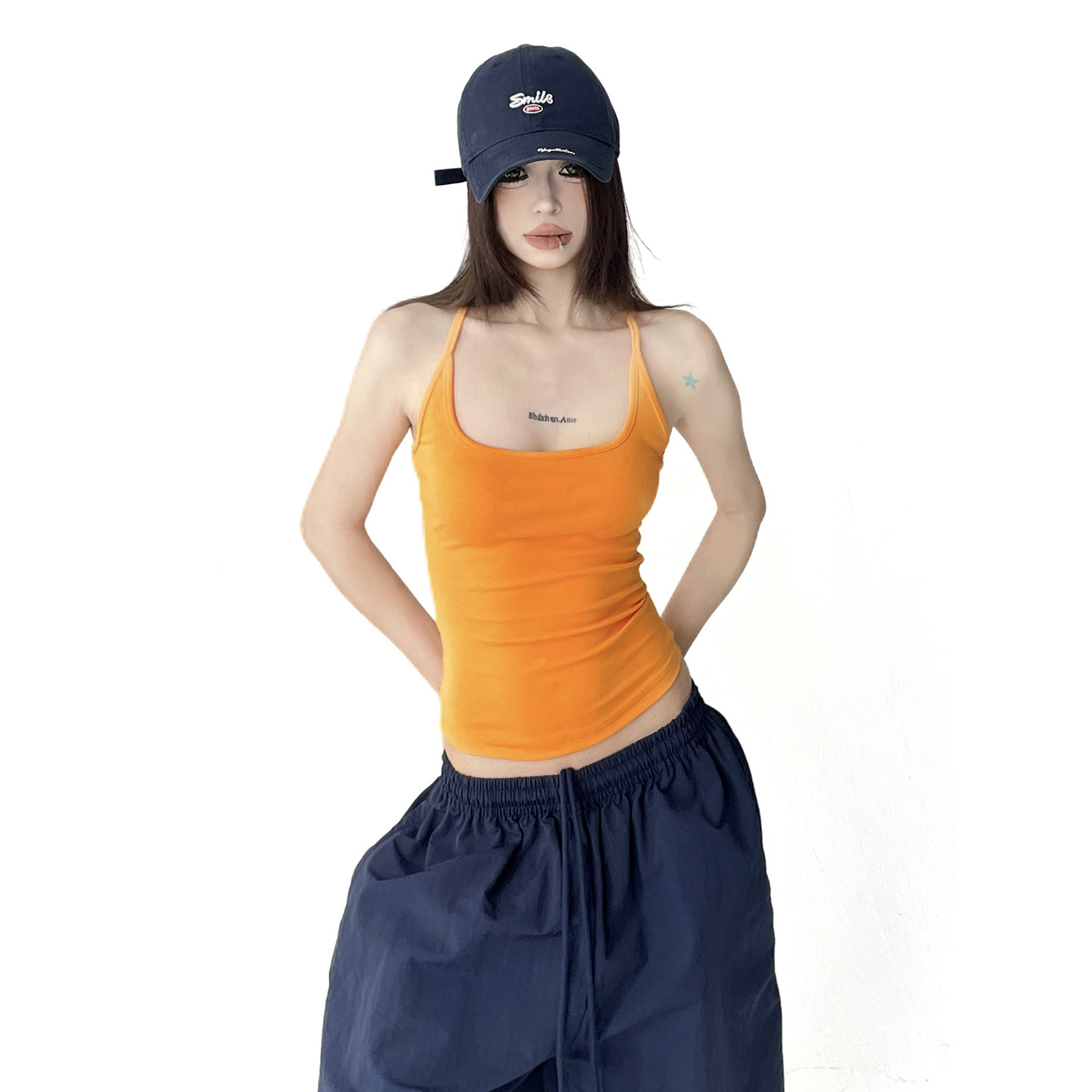 徐大方橙色修身吊带背心女2026夏装新款外穿百搭显瘦高级感上衣图片