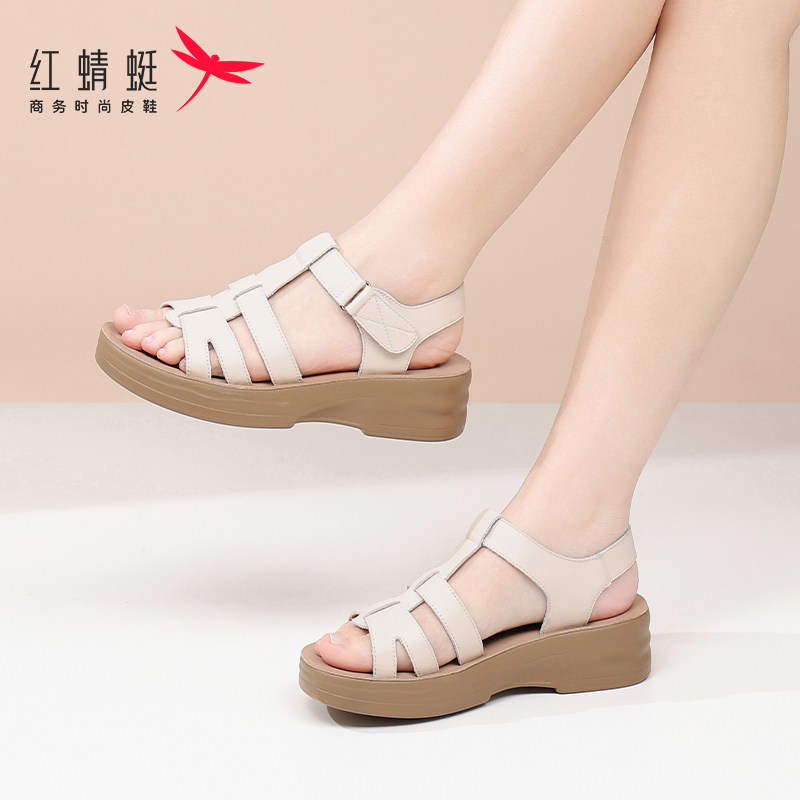 红蜻蜓真皮厚底罗马凉鞋女轻便