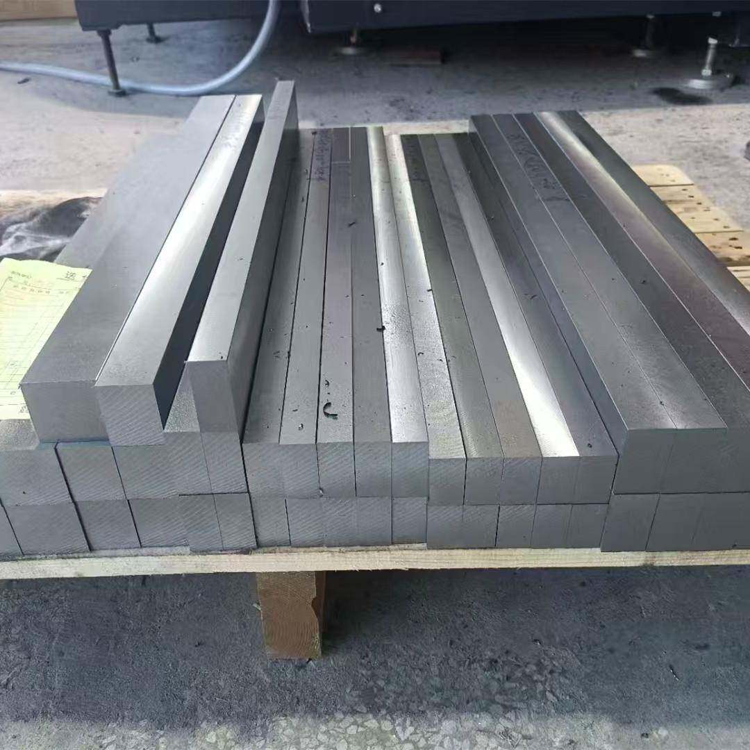 45号钢扁钢精磨45#方棒铁方块 A3冷拉扁钢厚度小8.0宽度290