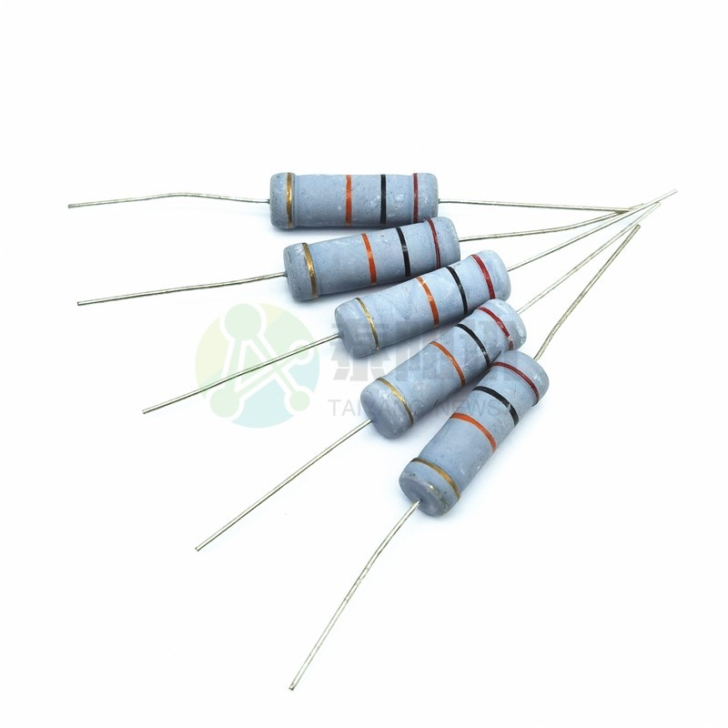 0.5W/1W/2W/3W/5W插入式氧化膜碳膜电阻5% 10R20R30R47R51R68R75R