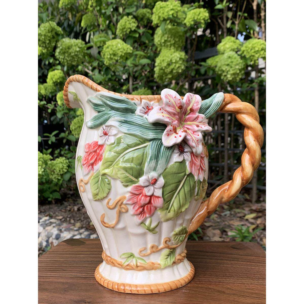 百合陶瓷花瓶家居摆件简约装饰水培器欧式皿欧式鲜花瓶田园插花瓶