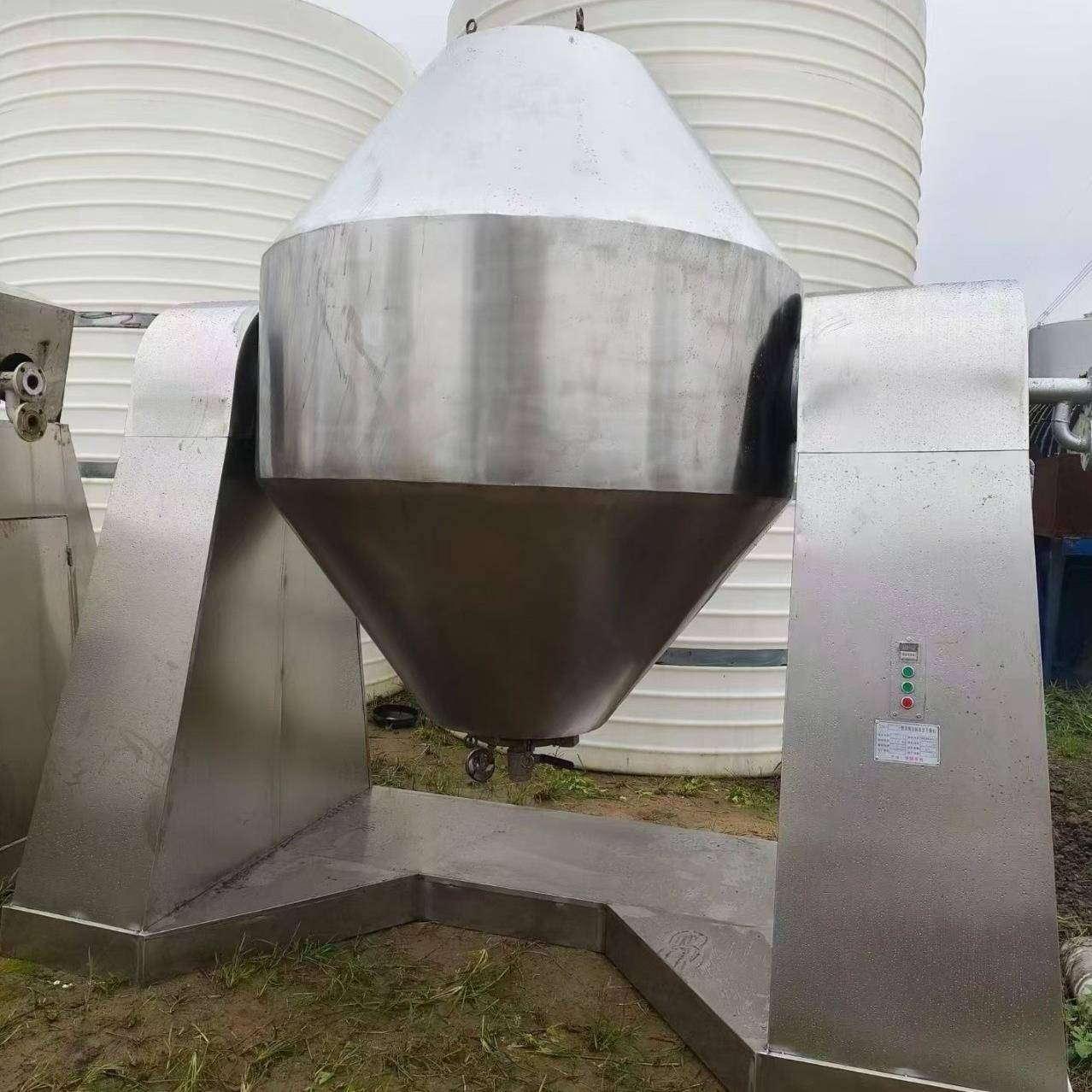 二手1000升不锈钢双锥回转真空干燥机搪瓷双锥真空干燥机