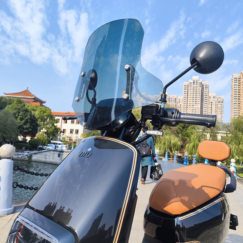 适用于小牛电动车G400T/F400T/NOI/N1S/M1风挡UQI+改装前挡风玻璃