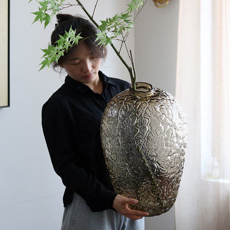 大肚玻璃花瓶渐变客厅吊钟插花鲜切落地花器摆件浮雕锤纹欧式美式