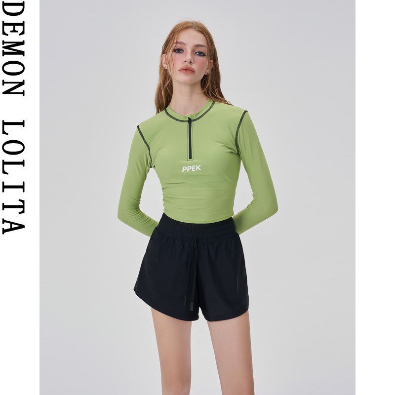 泳衣女款2025新款分体裙式长袖保守显瘦遮肚运动泡温泉度假泳衣女