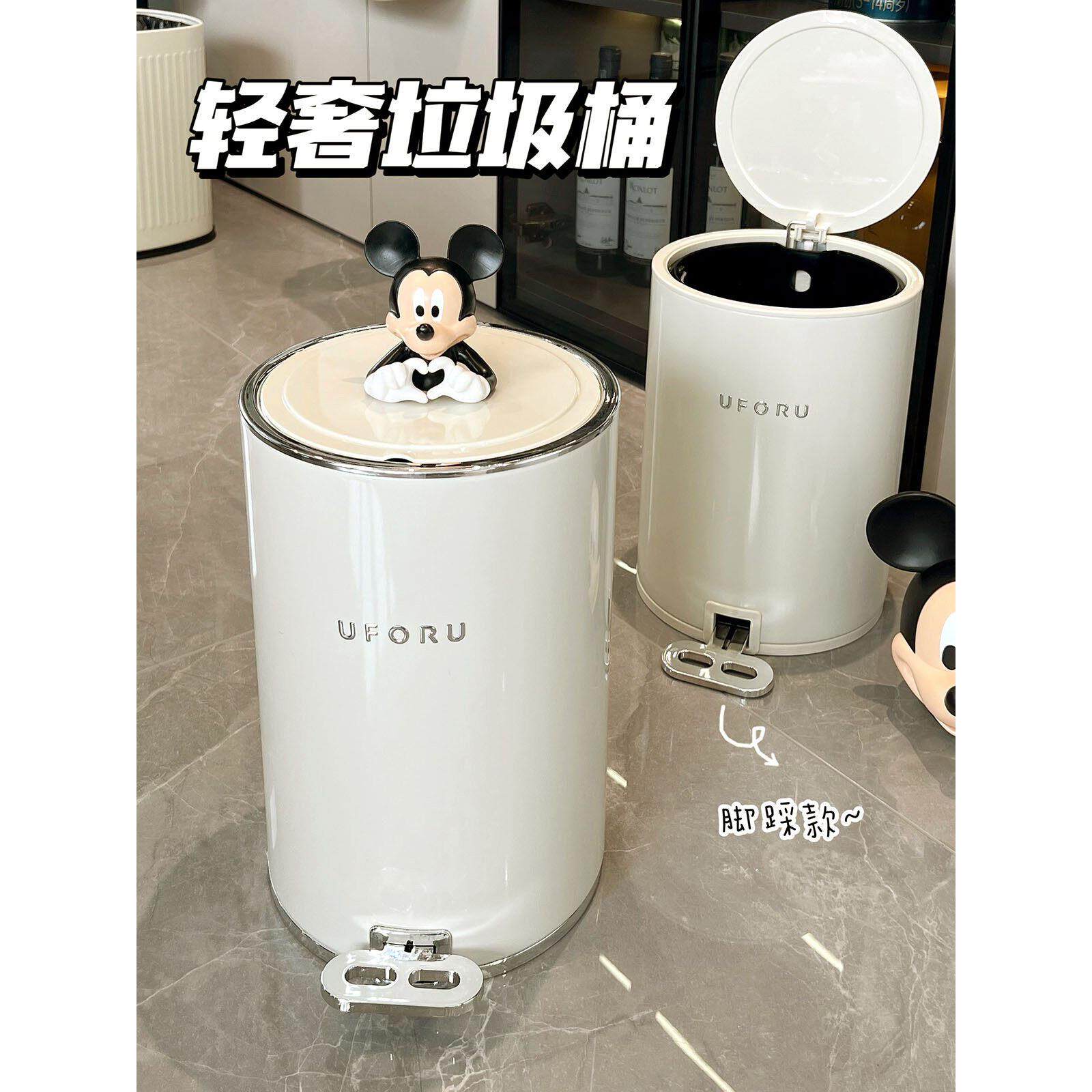 北欧圆形垃圾桶家用脚踏式大容量厕所厨房客厅颜值带盖不锈钢ins