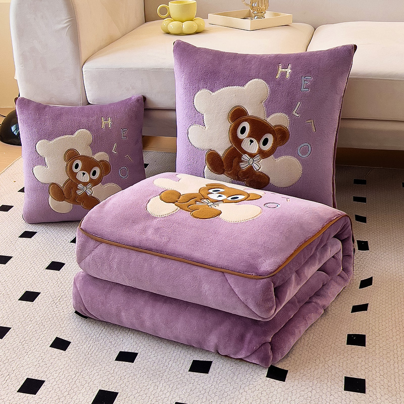 冬季牛奶绒抱枕被子两用加厚多y功能二合一折叠汽车载沙发午睡被