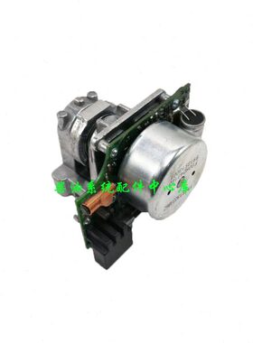 博士2.2尿素泵电机适用于SCR后处理器配件解放J6锡才博士尿素泵