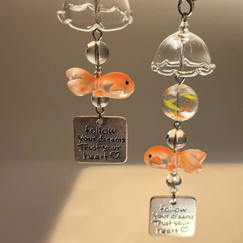汽车车载金鱼风铃装饰梦境手作串珠挂件ins风小鱼手机链彩珠挂饰